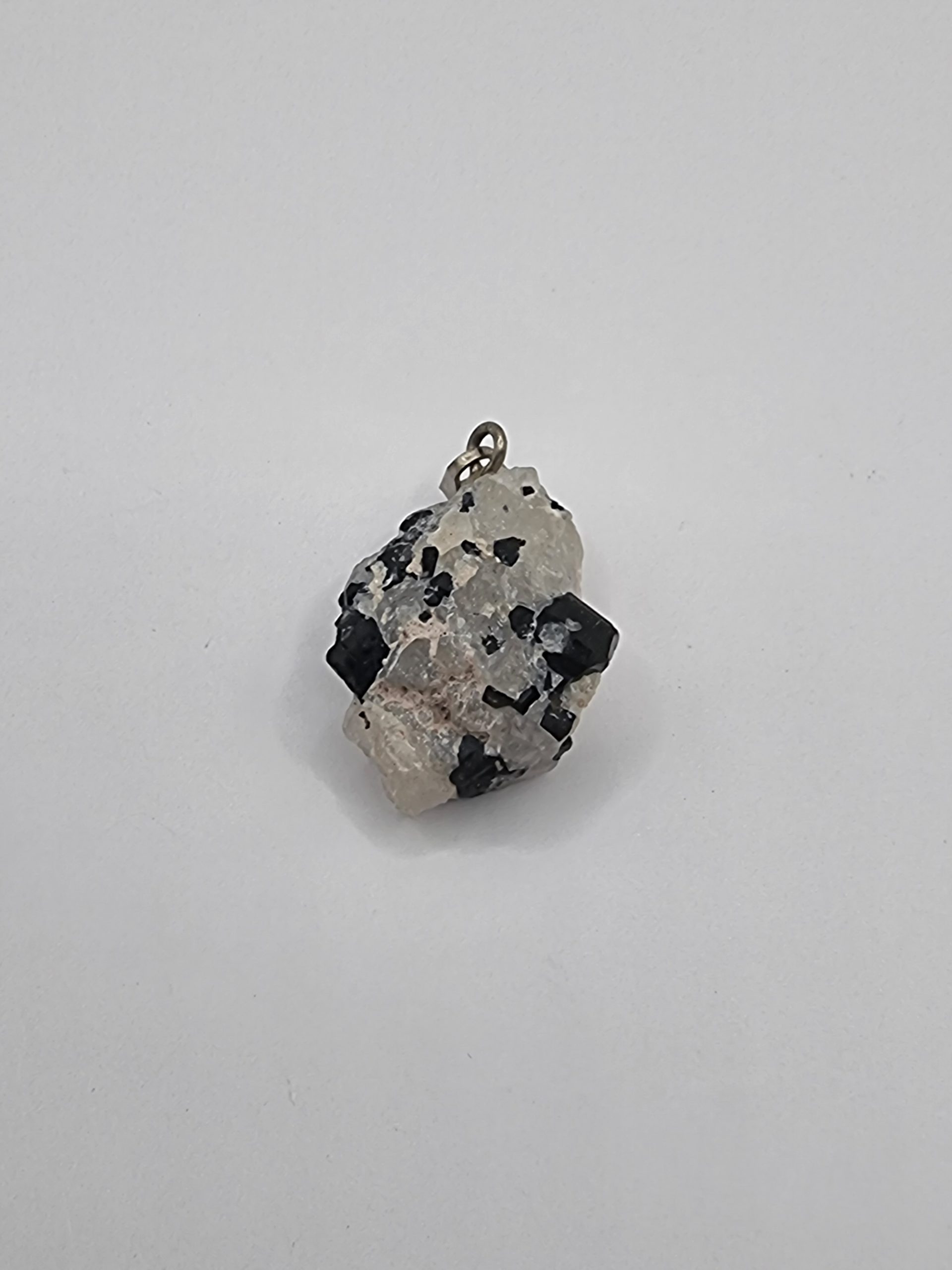 Pedra da Lua (bruta)